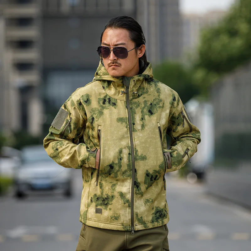 Men’s Sharkskin Softshell Camouflage Tactical Jacket