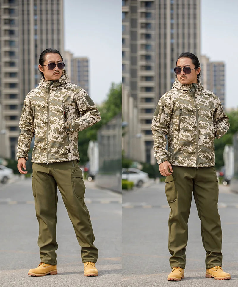 Men’s Sharkskin Softshell Camouflage Tactical Jacket