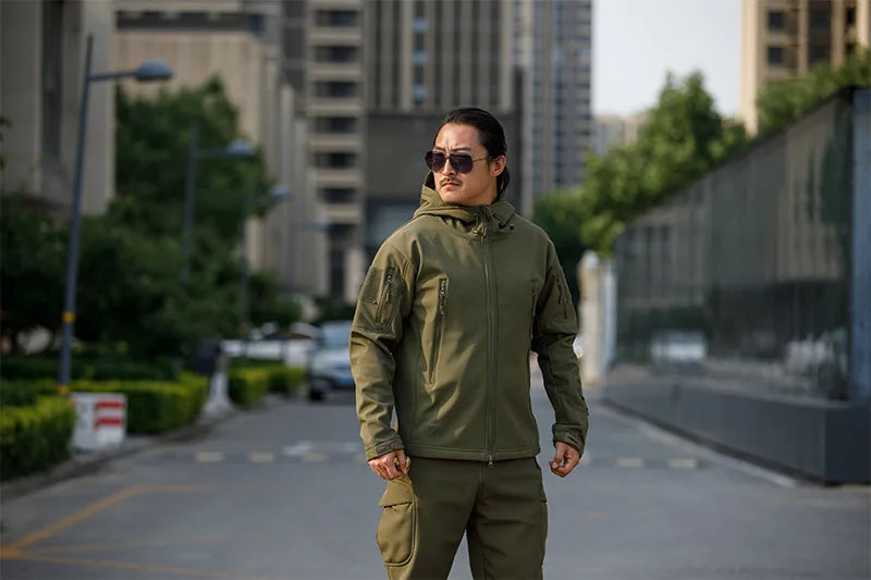 Men’s Sharkskin Softshell Camouflage Tactical Jacket