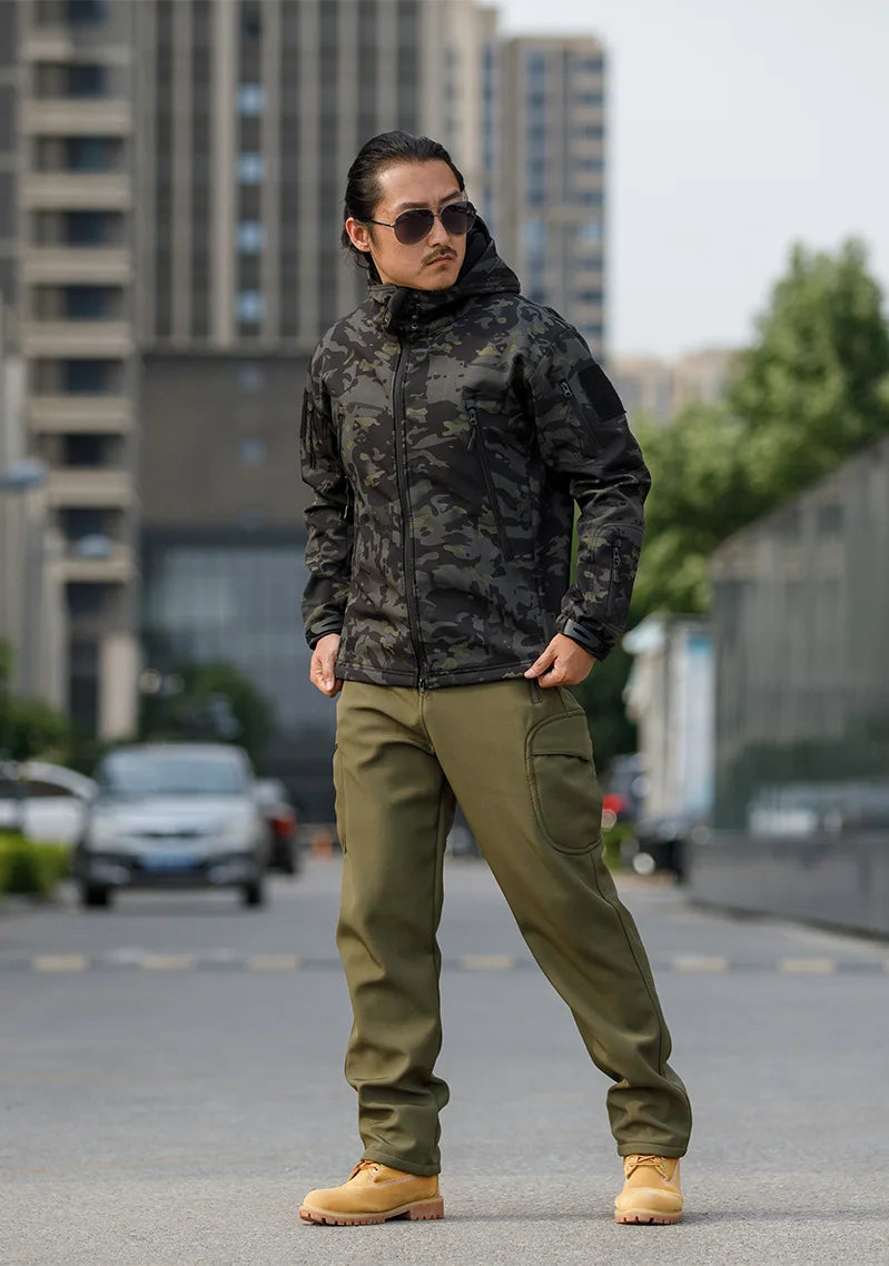 Men’s Sharkskin Softshell Camouflage Tactical Jacket